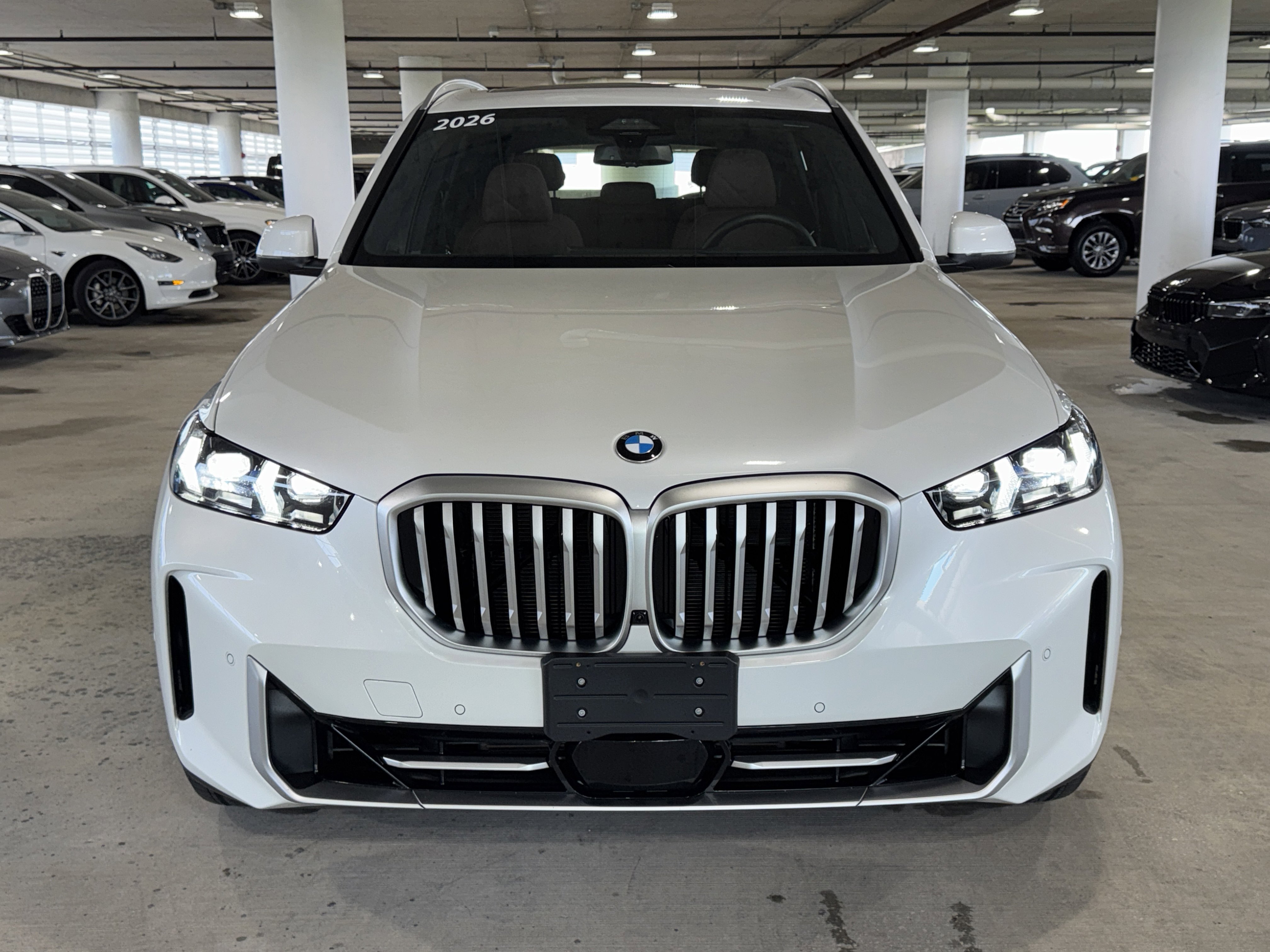 Used 2026 BMW X5 xDrive40i w/ Climate Comfort Package image 3