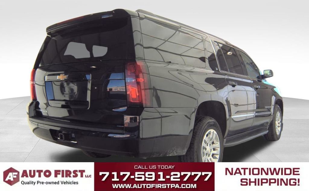 Used 2020 Chevrolet Suburban LT image 2