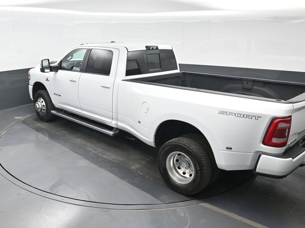 Used 2023 RAM 3500 Laramie image 30