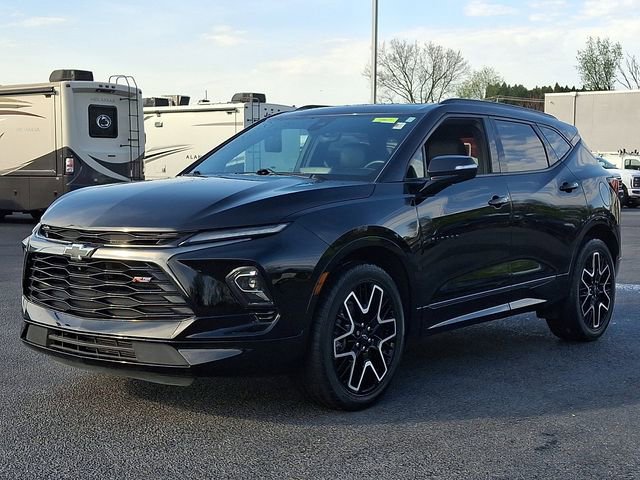 Used 2023 Chevrolet Blazer RS w/ Driver Confidence II Package image 6
