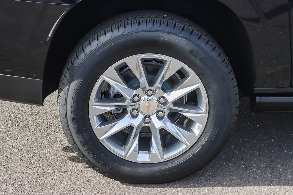 New 2026 Chevrolet Suburban Premier image 10