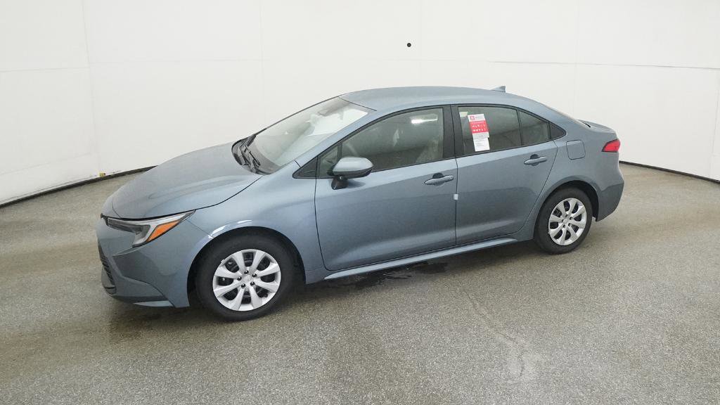 New 2026 Toyota Corolla LE image 2