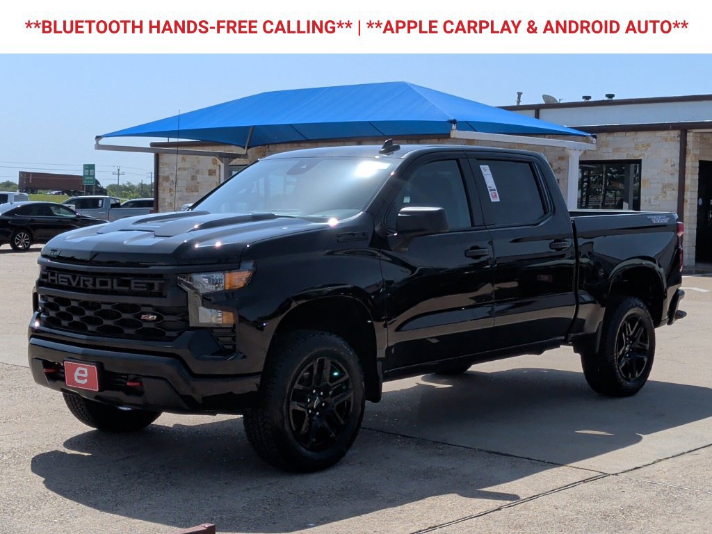 New 2026 Chevrolet Silverado 1500 Custom Trail Boss w/ LPO, Dark Essentials Package AWD/4WD image 3