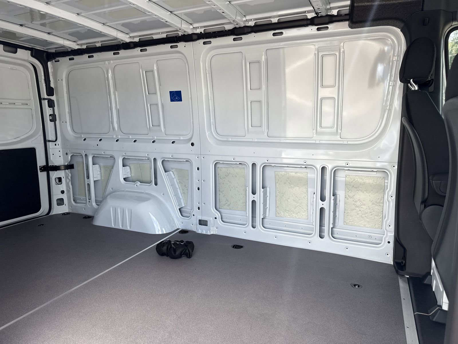 New 2025 Mercedes-Benz Sprinter 2500 image 12