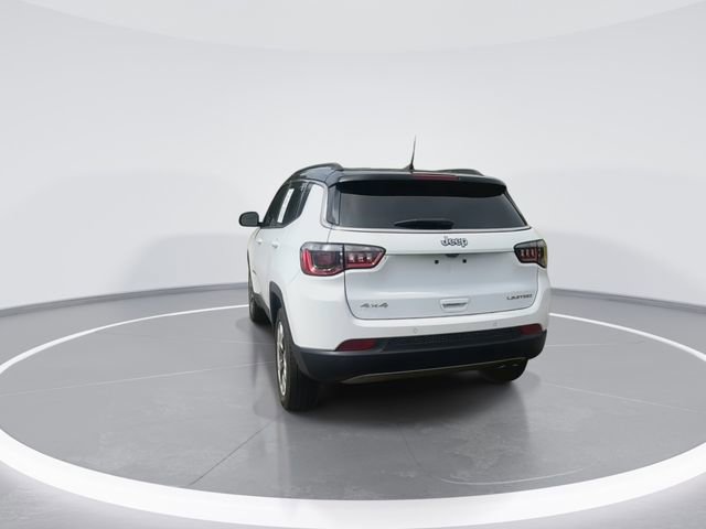 Used 2022 Jeep Compass Limited image 9