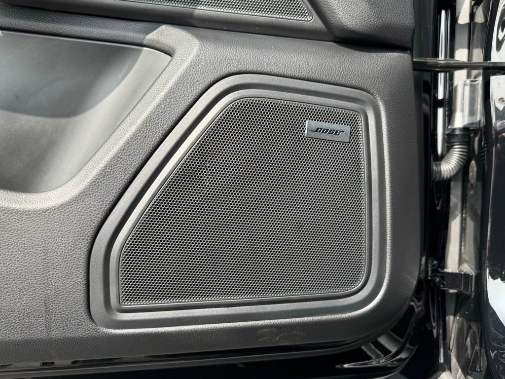 Used 2025 Porsche Macan image 15