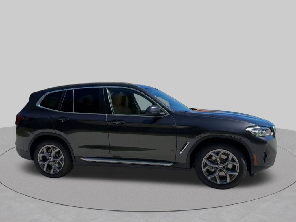 Used 2024 BMW X3 xDrive30i w/ Premium Package w/ZPA AWD/4WD image 29