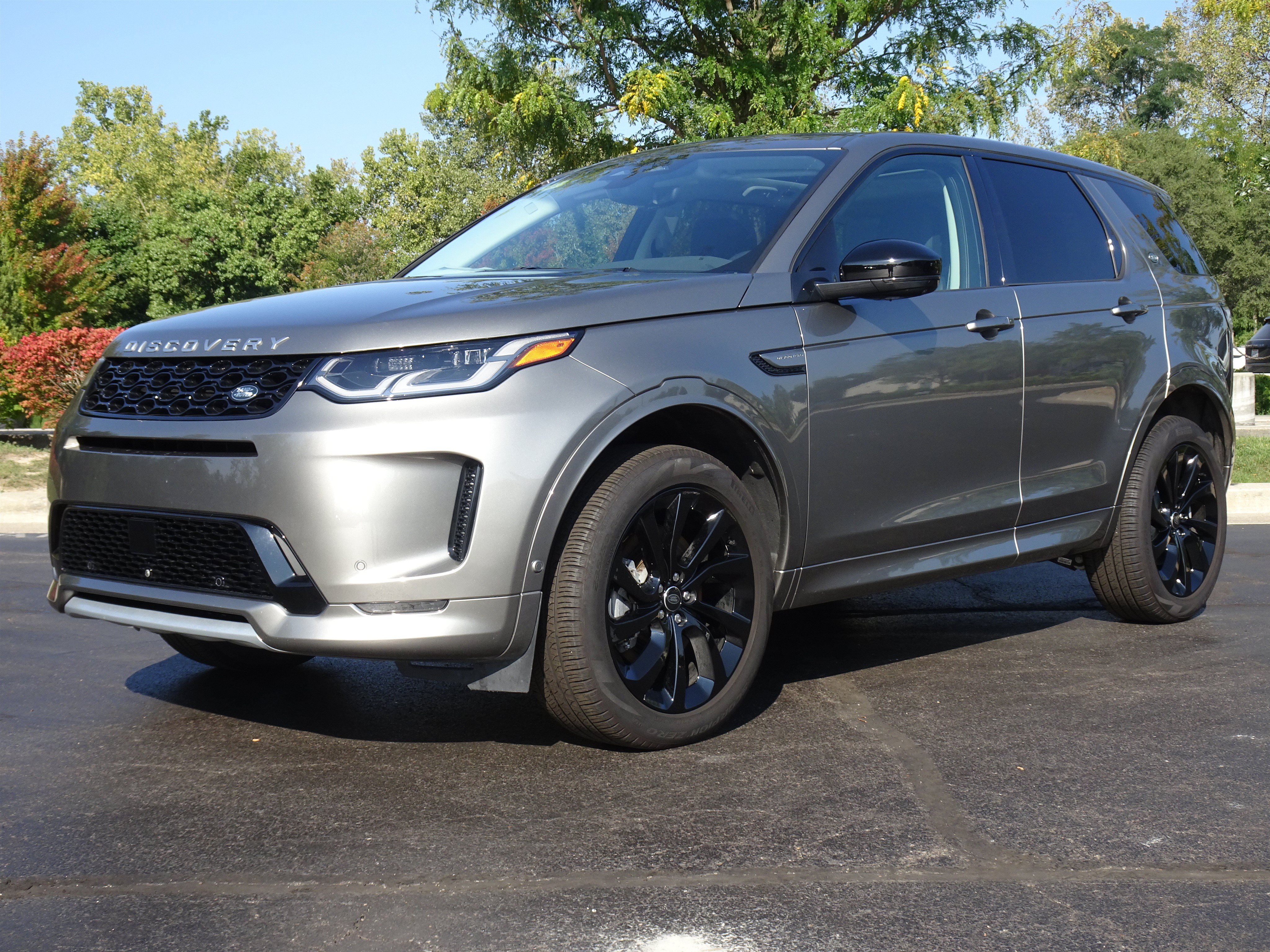 Certified 2025 Land Rover Discovery Sport S AWD/4WD image 2