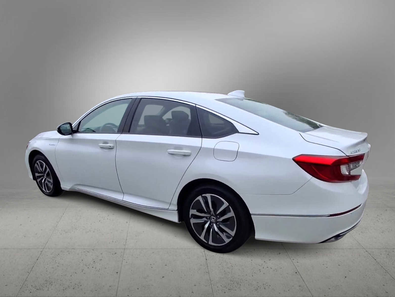 Used 2022 Honda Accord EX-L image 6