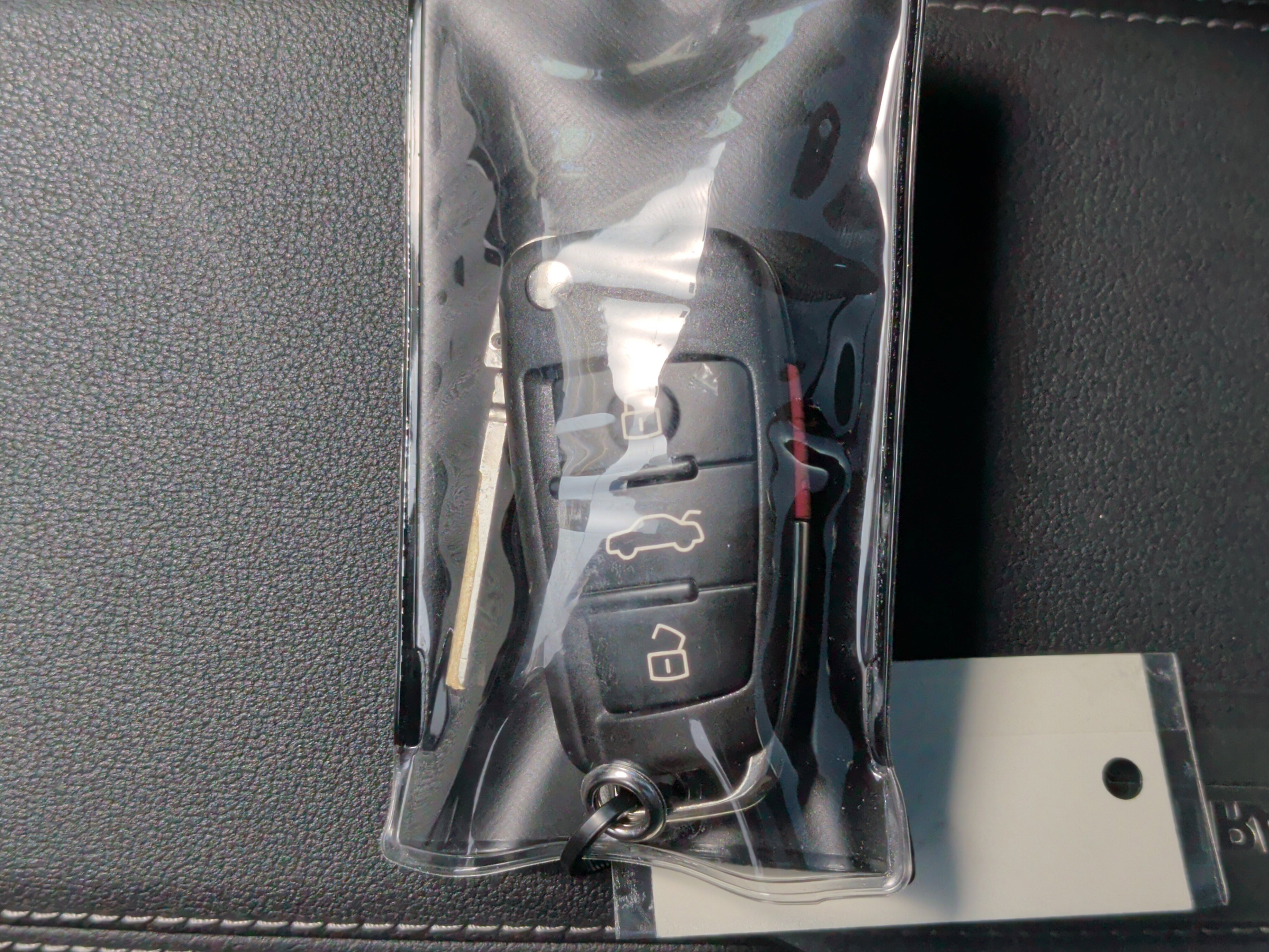 Used 2020 Audi Q3 2.0T Prestige w/ Prestige Package image 36