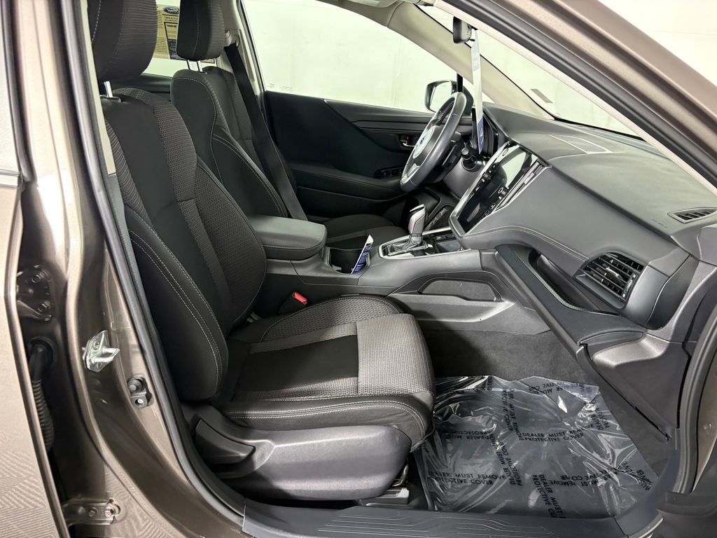 Used 2023 Subaru Outback Premium AWD/4WD image 35