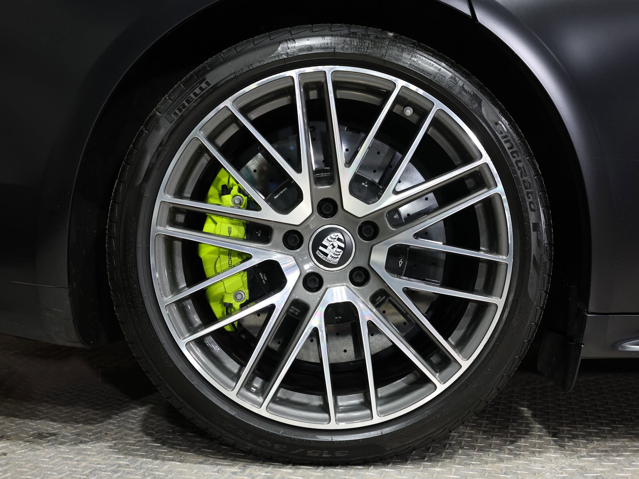 Used 2021 Porsche Panamera Turbo S w/ Assistance Package image 10