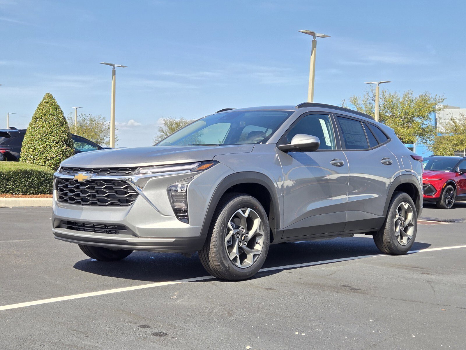 New 2026 Chevrolet Trax LT w/ Driver Confidence Package image 2