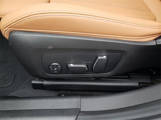 New 2026 BMW 330i xDrive Sedan w/ Premium Package image 19