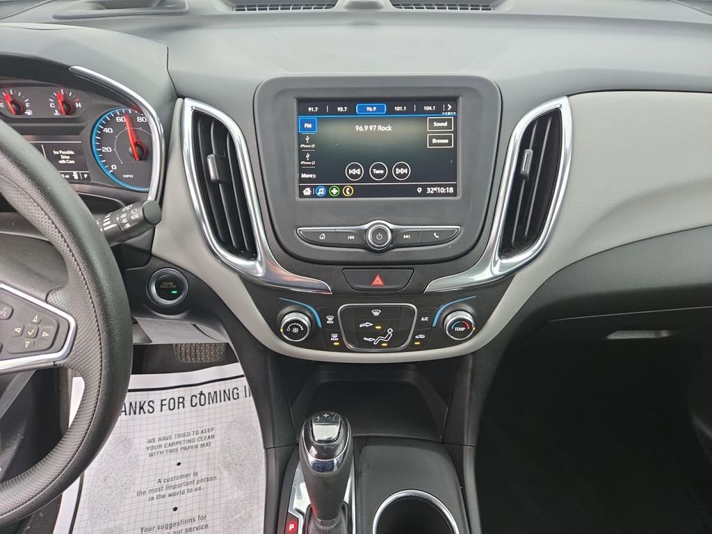 Used 2020 Chevrolet Equinox LS image 14