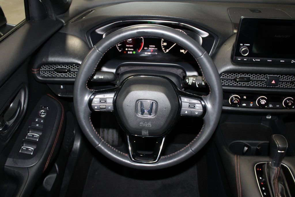 Used 2023 Honda HR-V Sport image 18