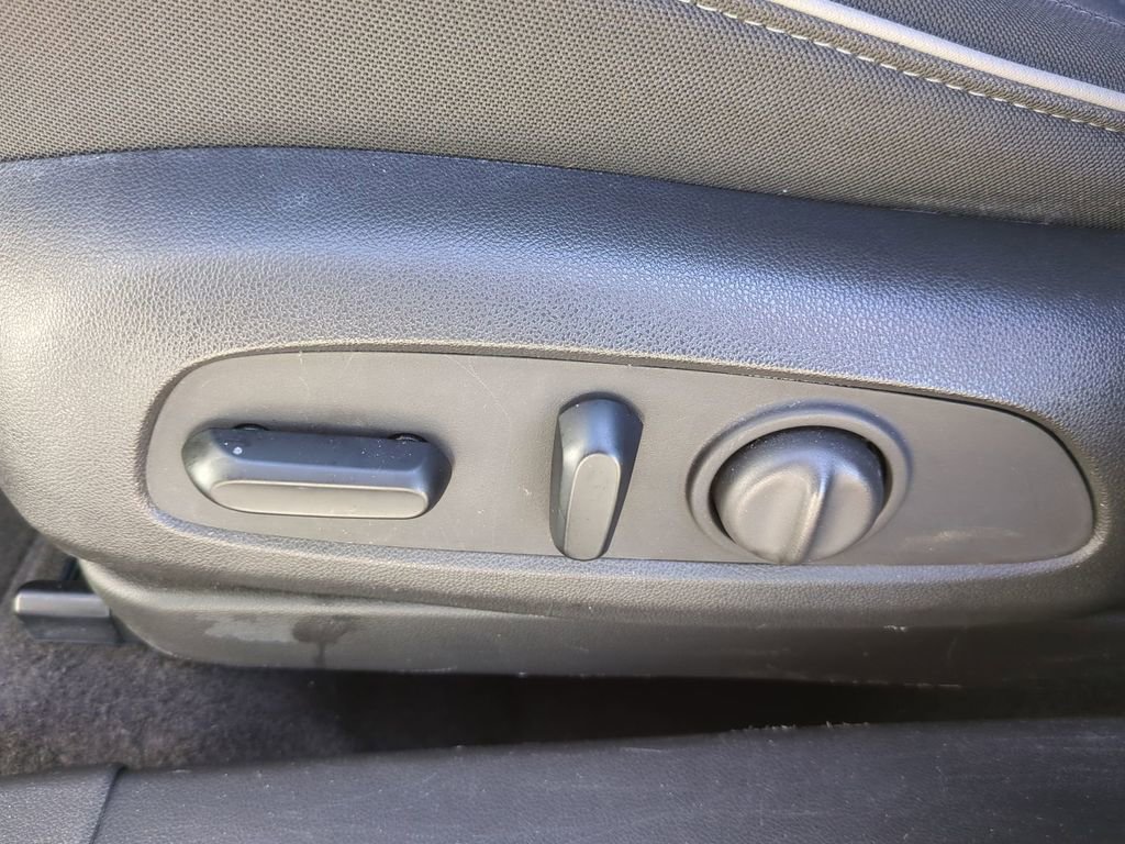 Used 2021 Chevrolet TrailBlazer LT w/ Convenience Package image 20