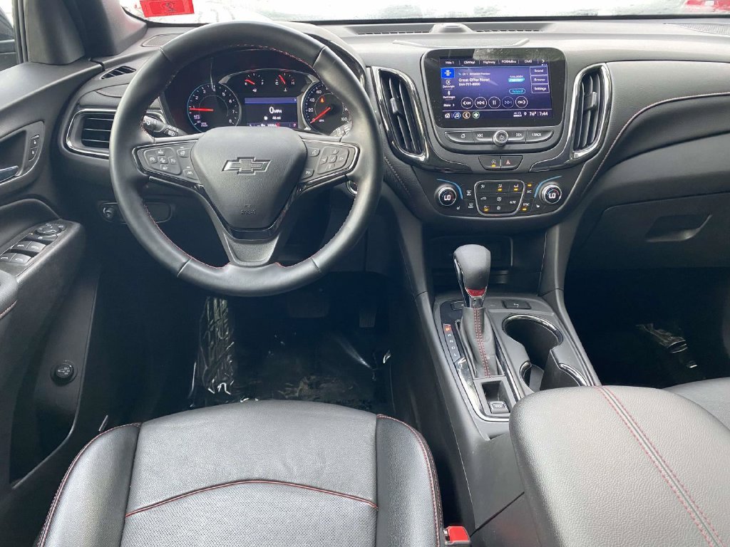 Used 2023 Chevrolet Equinox RS w/ RS Leather Package AWD/4WD image 9
