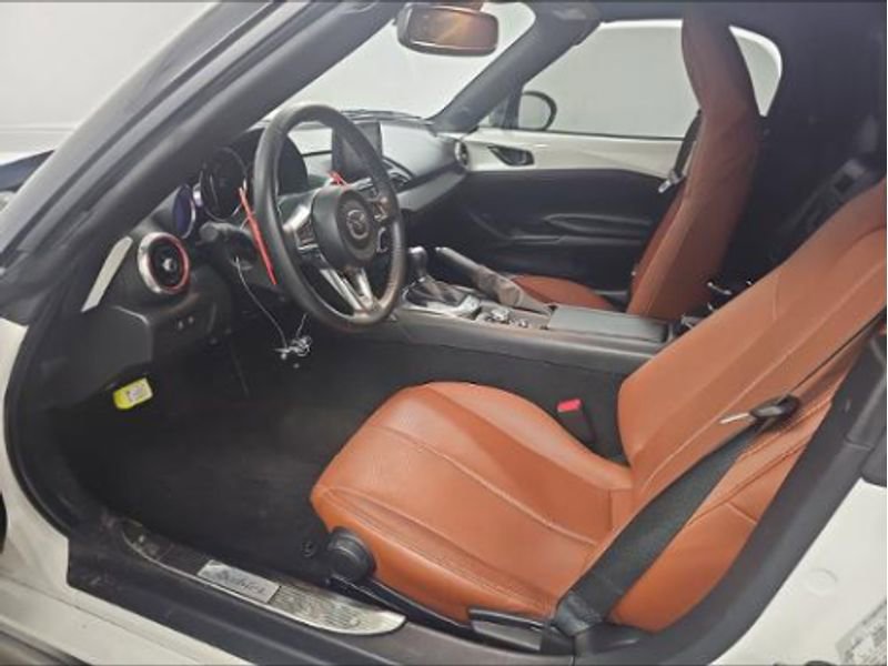 Used 2023 MAZDA MX-5 Miata Grand Touring image 5