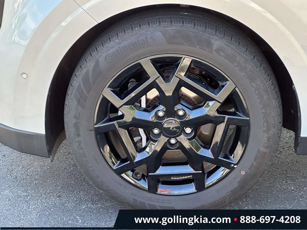 Certified 2026 Kia Carnival SX w/ SX Dark Edition Package FWD image 7