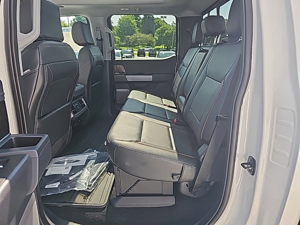 New 2025 Ford F250 Lariat w/ Lariat Ultimate Package image 12