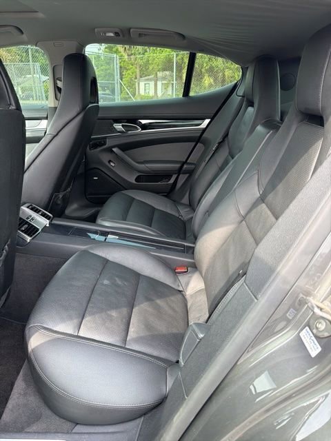 Used 2014 Porsche Panamera S RWD image 19