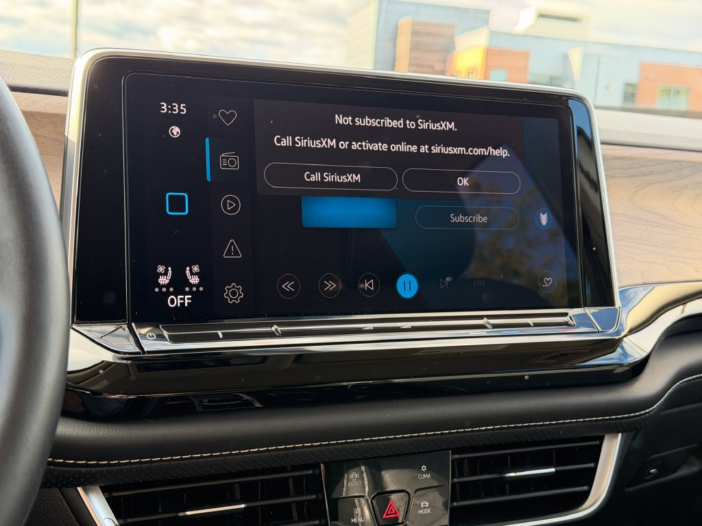 Certified 2024 Volkswagen Atlas SE AWD/4WD image 19