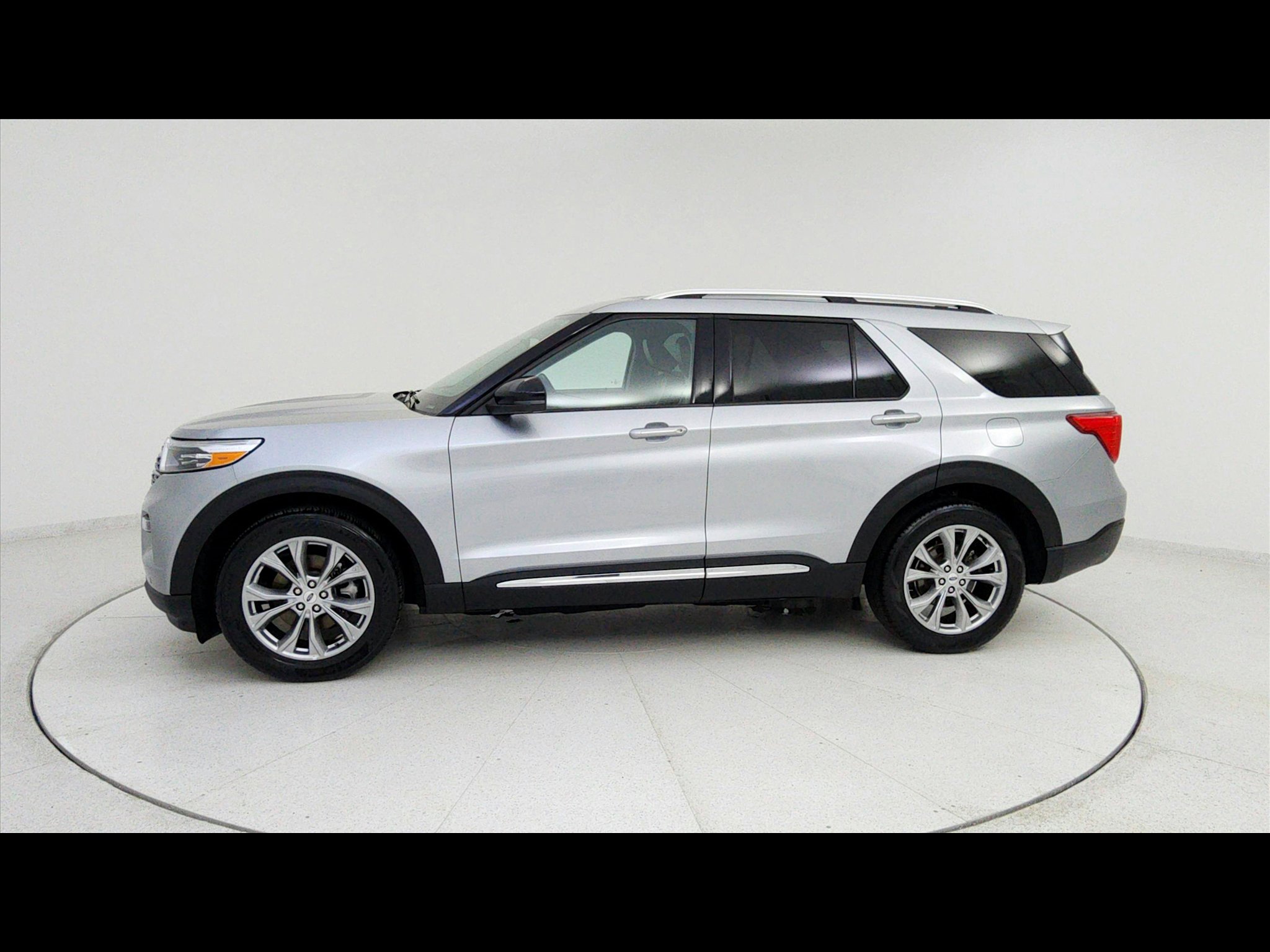 Used 2023 Ford Explorer Limited w/ Equipment Group 301A