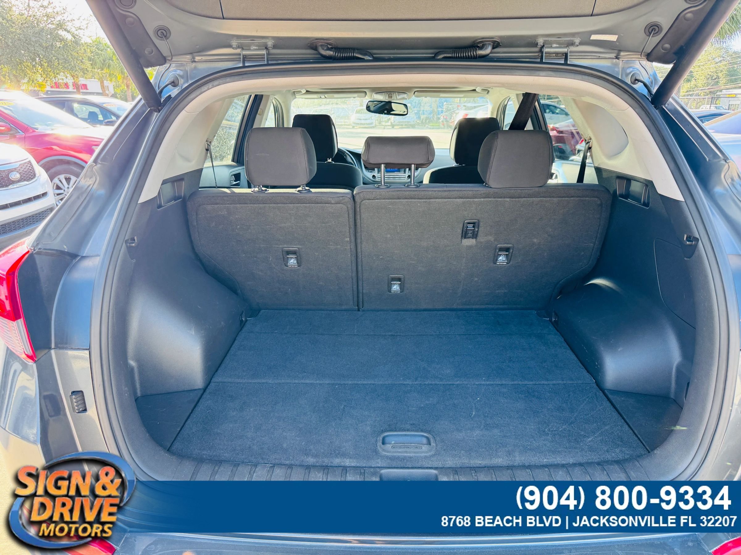Used 2017 Hyundai Tucson SE Plus AWD/4WD image 9