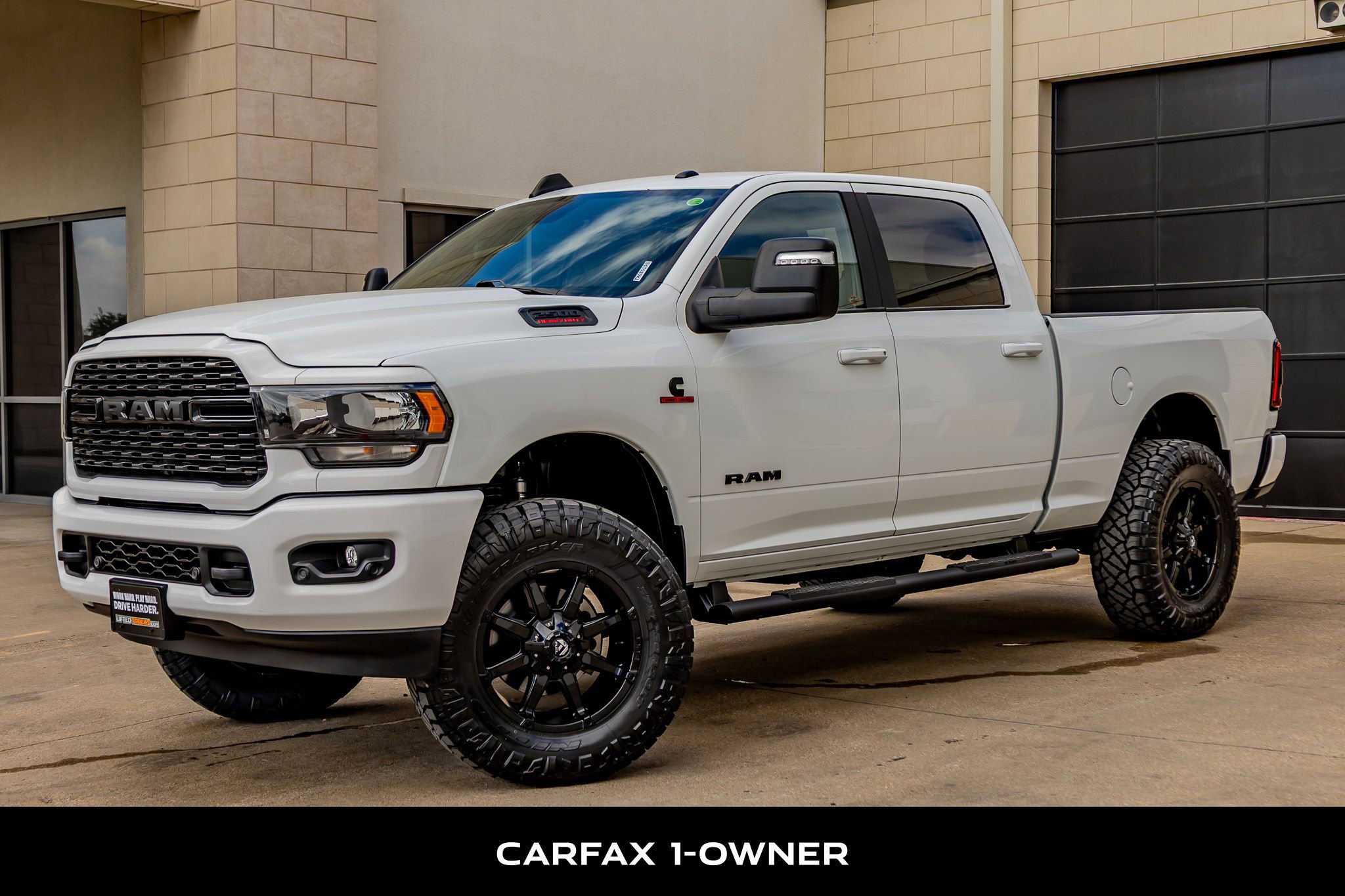 Used 2024 RAM 2500 Big Horn w/ Night Edition image 5