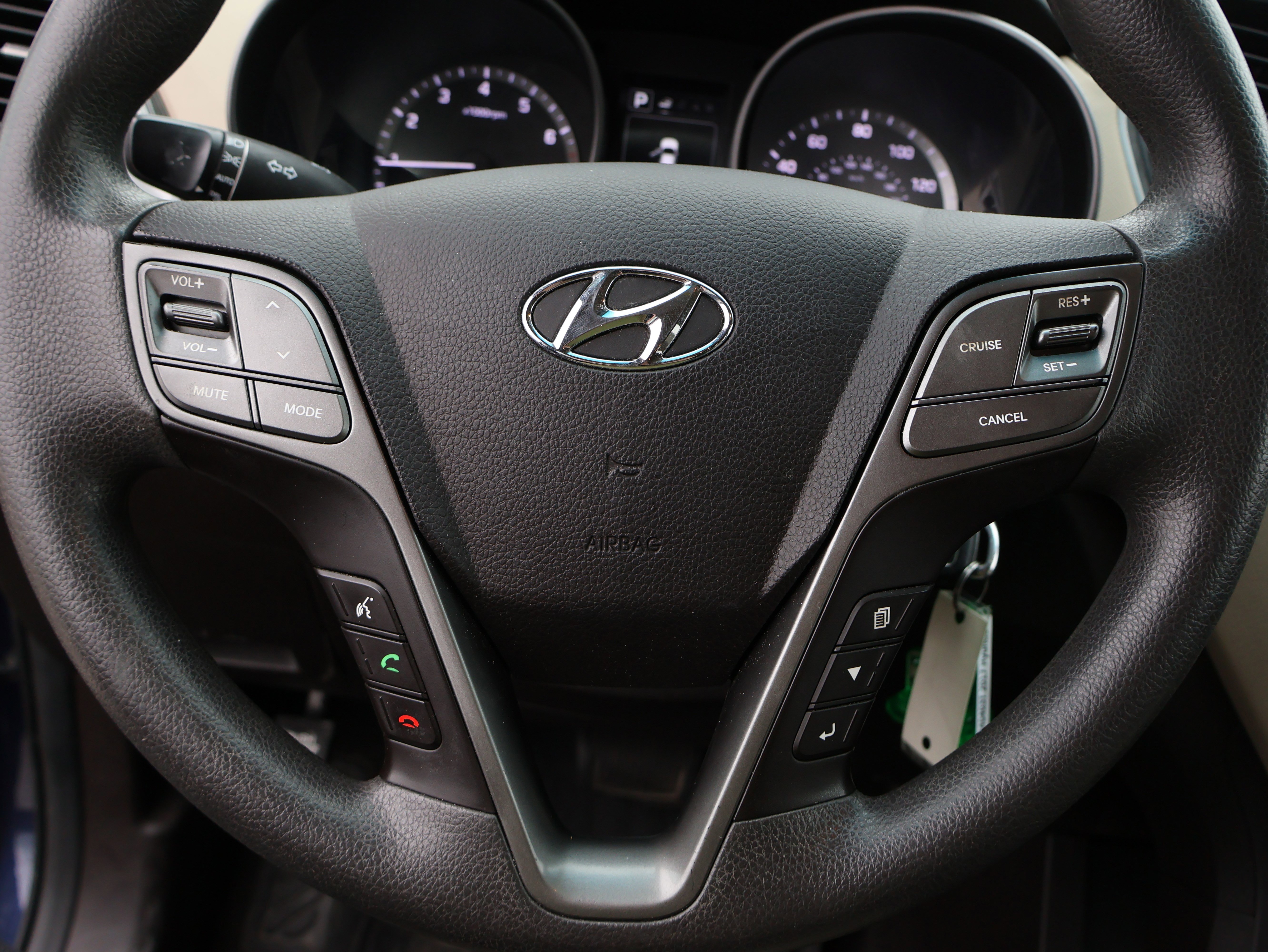 Used 2017 Hyundai Santa Fe Sport image 28