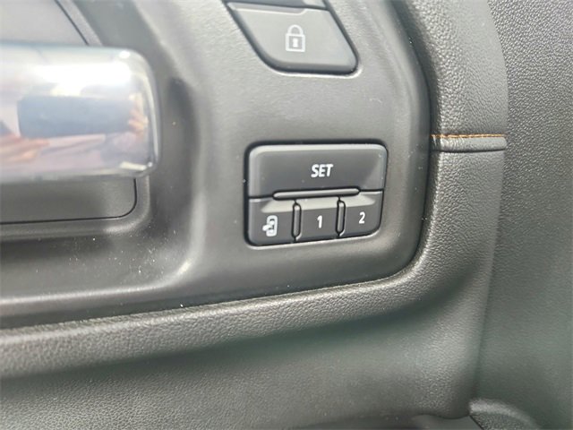 Used 2021 GMC Sierra 2500 AT4 image 21