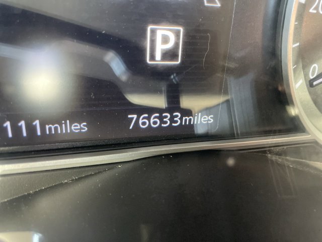 Used 2019 Nissan Kicks SR FWD image 12
