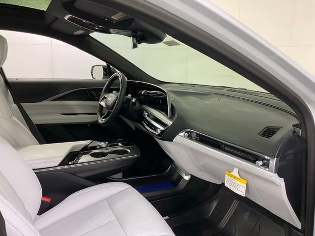 New 2026 Cadillac Lyriq Sport image 30