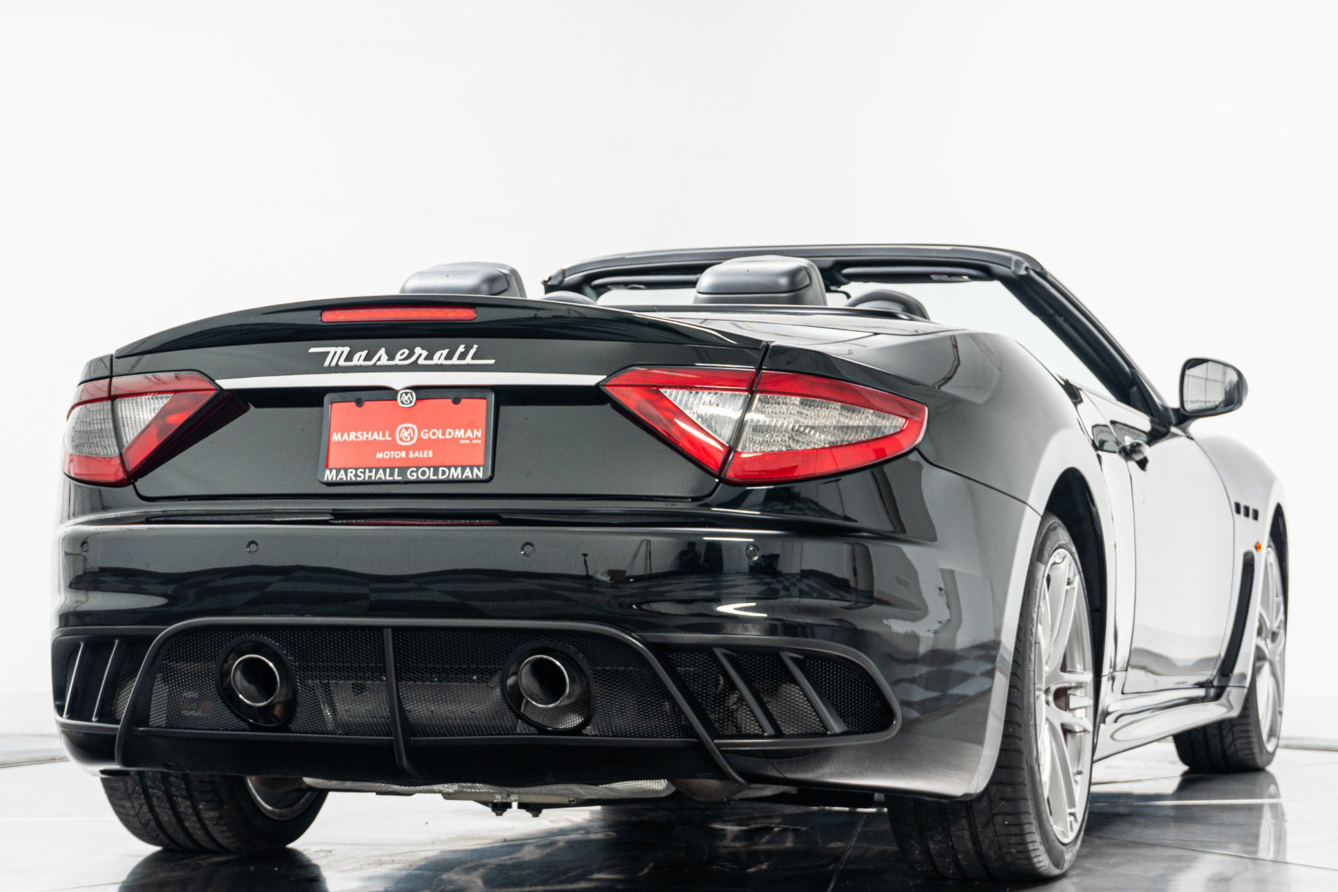 Used 2014 Maserati GranTurismo Convertible RWD image 9