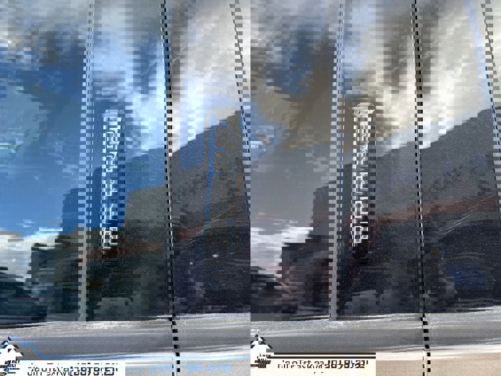 Used 2019 Ford F150 Lariat w/ Equipment Group 501A Mid image 17