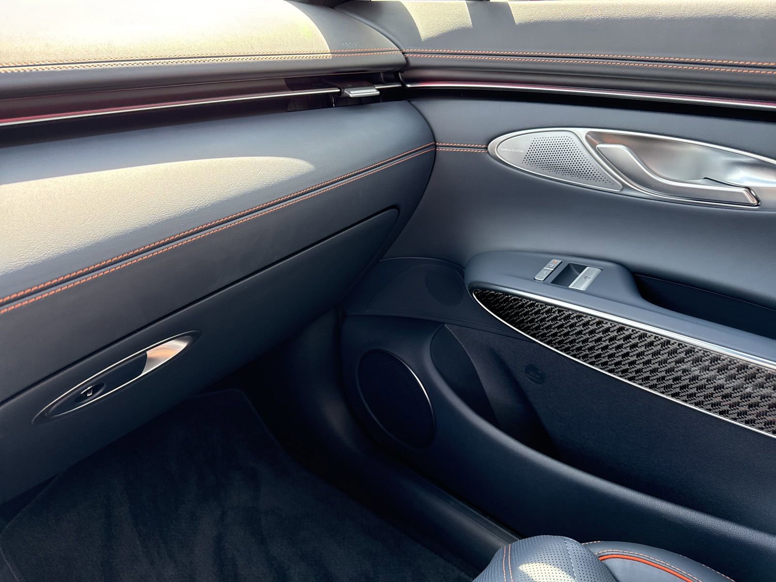 Used 2026 Genesis GV70 3.5T Sport Prestige image 29