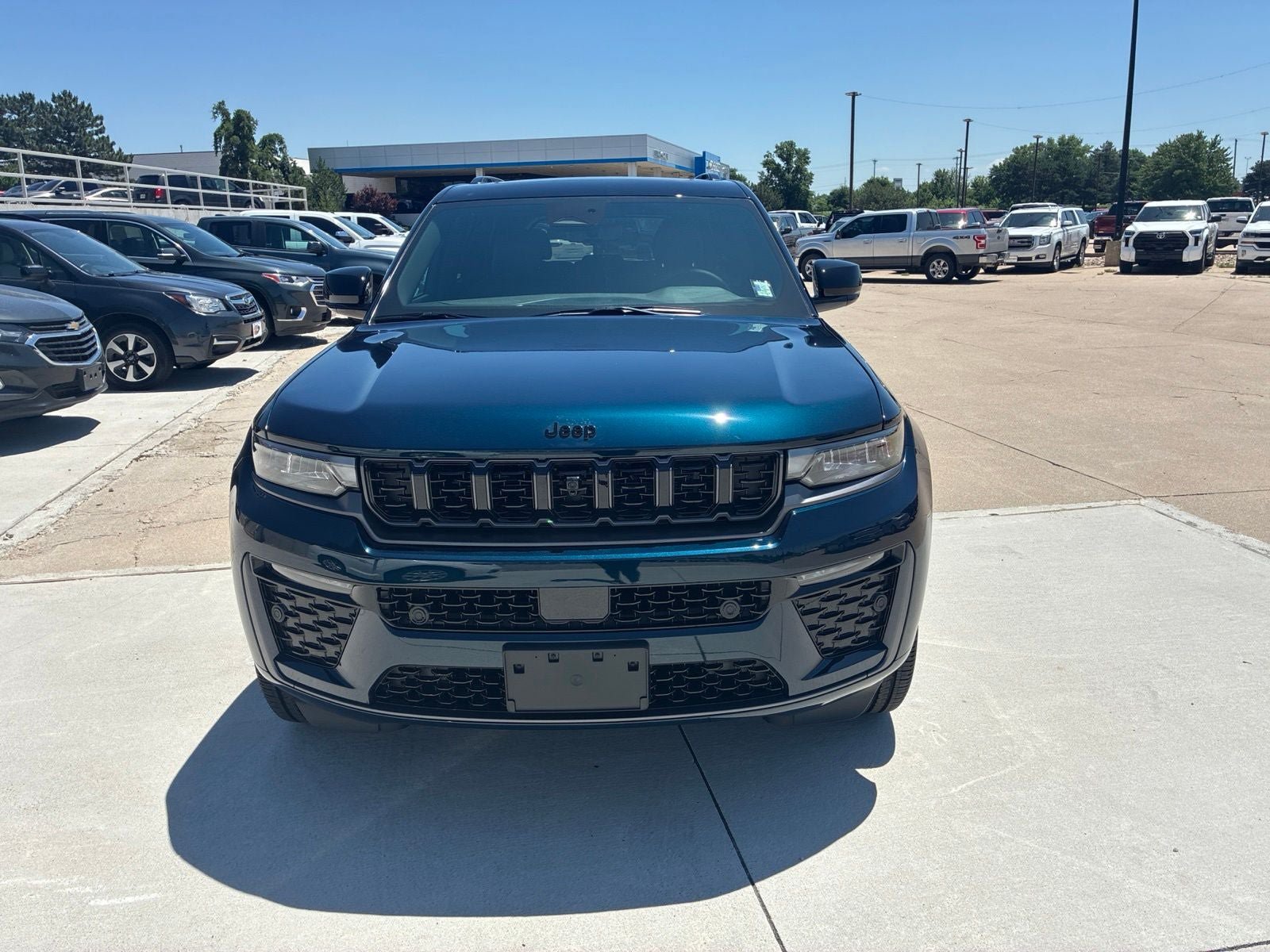 New 2026 Jeep Grand Cherokee Limited AWD/4WD image 10