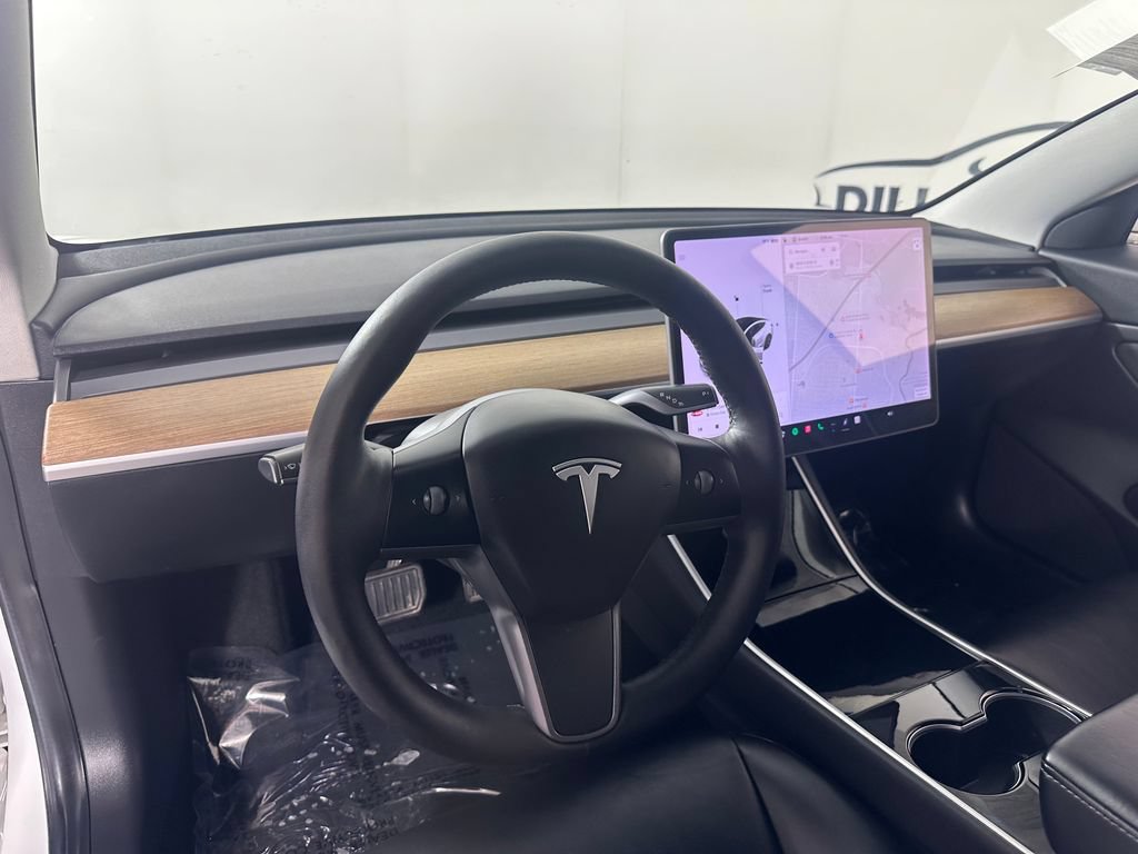 Used 2020 Tesla Model 3 Long Range AWD/4WD image 18