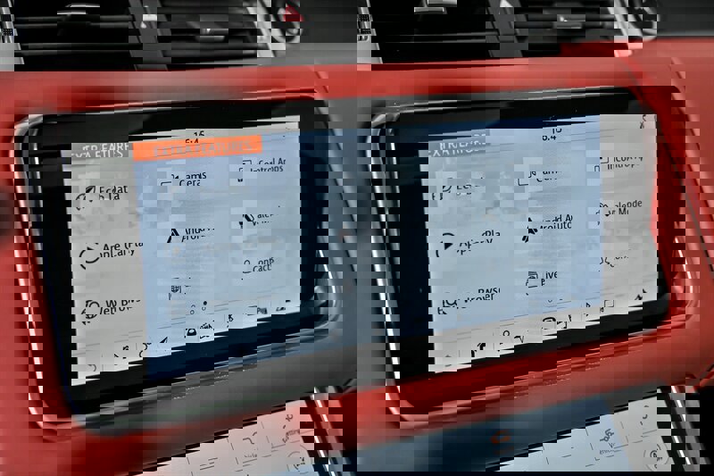 Used 2019 Land Rover Range Rover Sport HST image 32