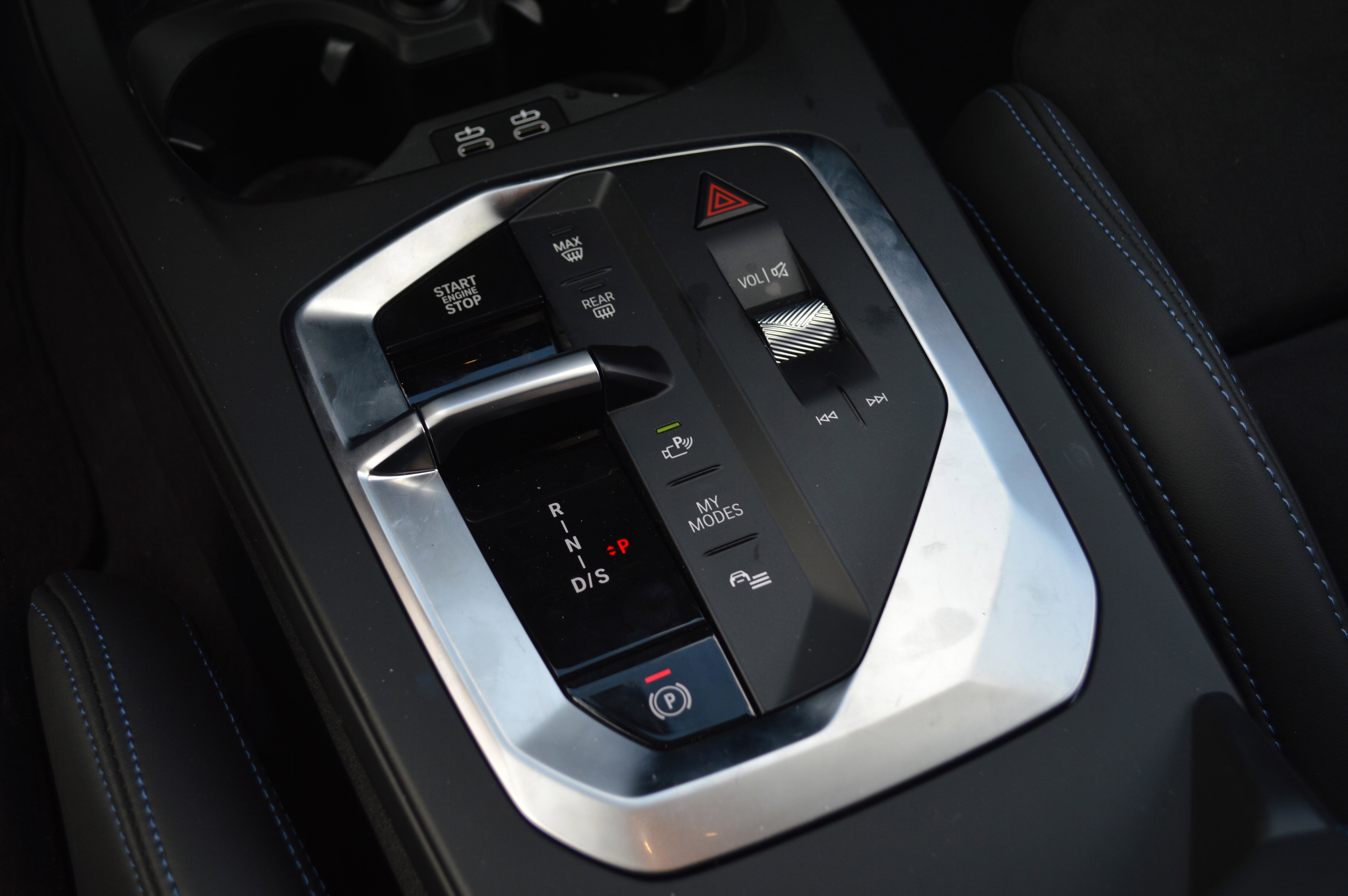 Used 2025 BMW M235i xDrive AWD/4WD image 22