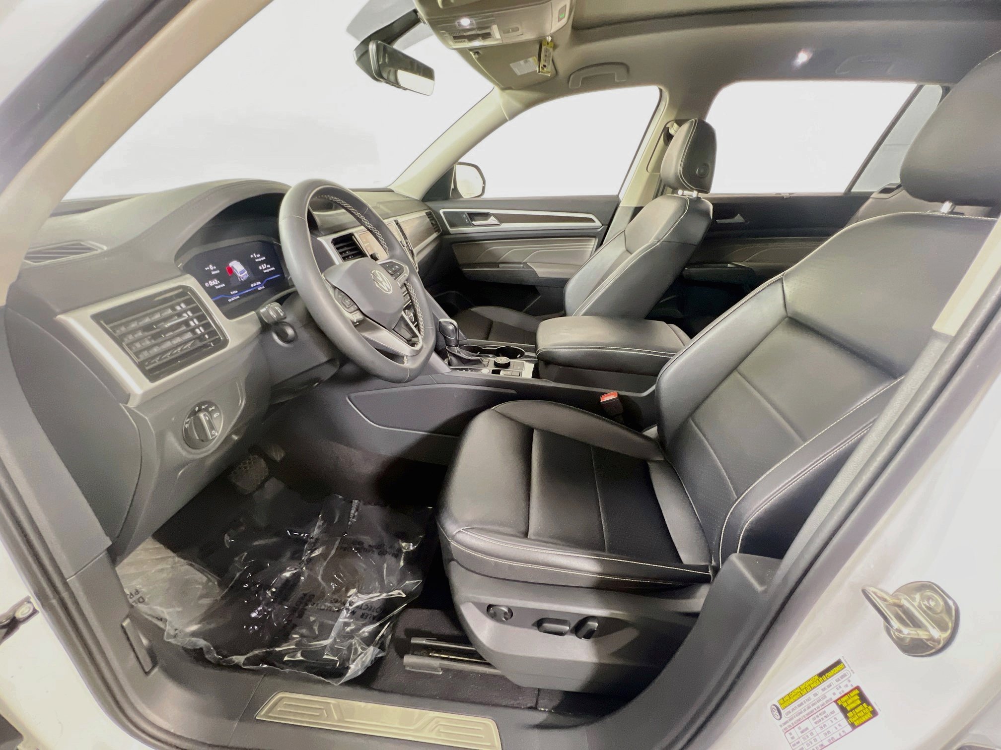 Used 2022 Volkswagen Atlas SE w/ Panoramic Sunroof Package AWD/4WD image 20