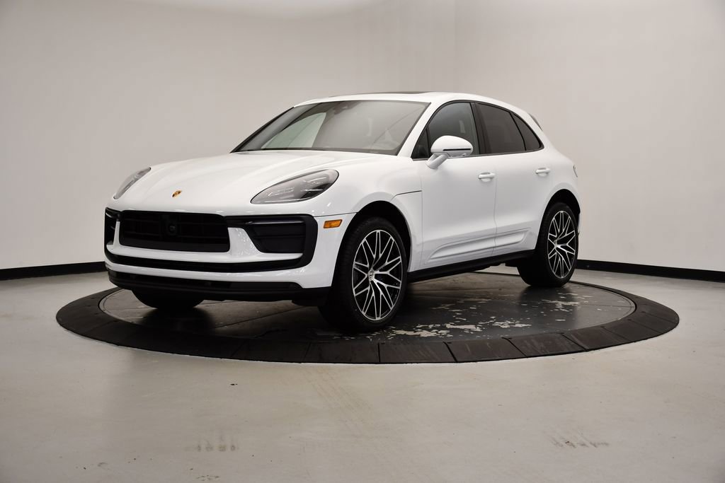 Used 2025 Porsche Macan video 1