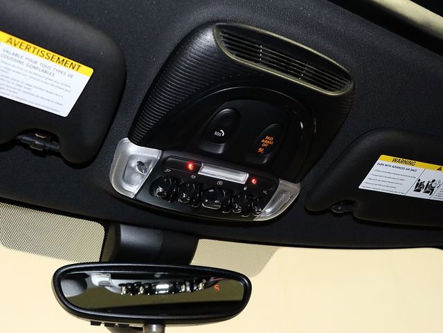 Used 2023 MINI Cooper SE image 21