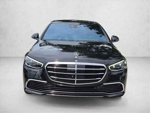 Used 2022 Mercedes-Benz S 580 4MATIC Sedan image 2