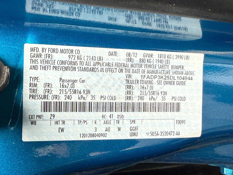Used 2013 Ford Focus SE w/ SE Winter Pkg image 25
