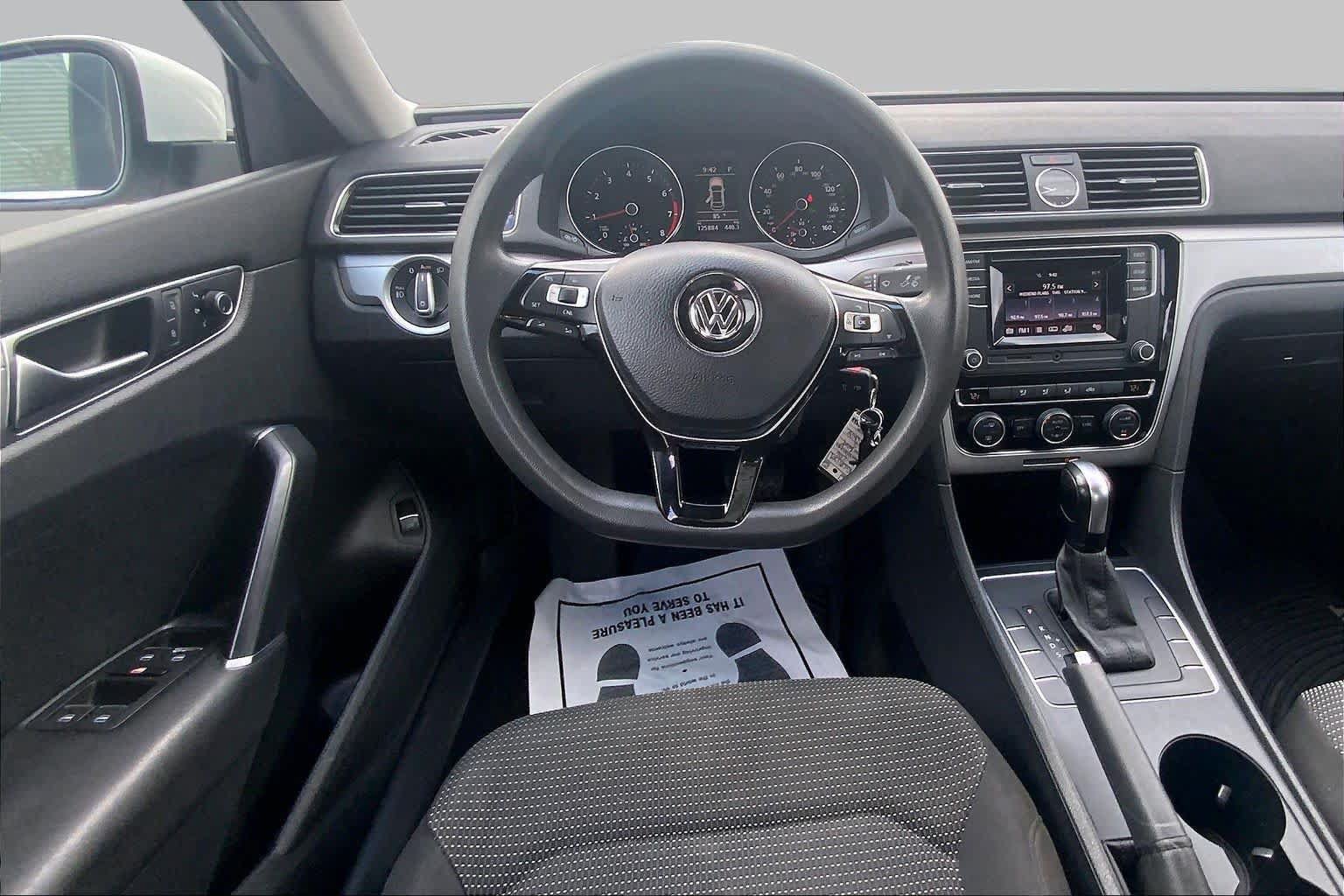 Used 2016 Volkswagen Passat 1.8T S w/ Lighting Package (P06) FWD image 6