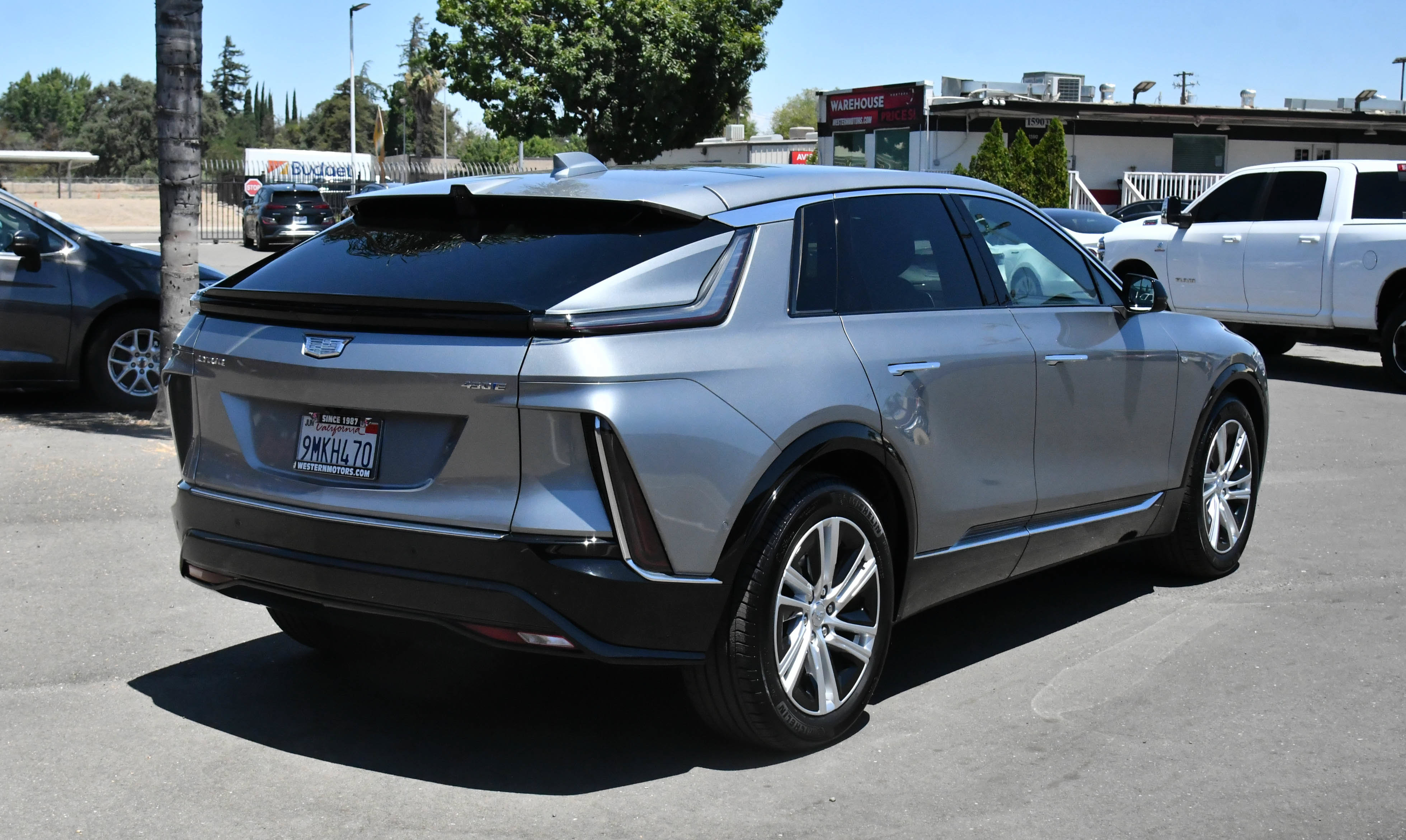 Used 2024 Cadillac Lyriq Tech w/ Driver Assist Package RWD image 8