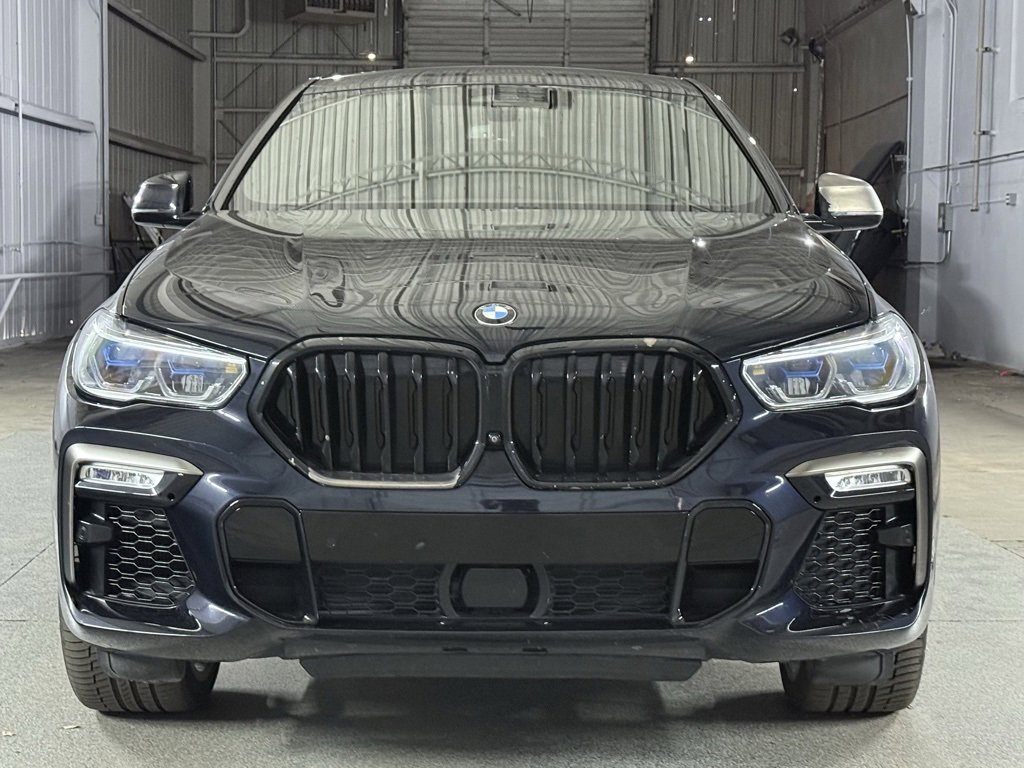 Used 2020 BMW X6 M50i w/ Executive Package image 3