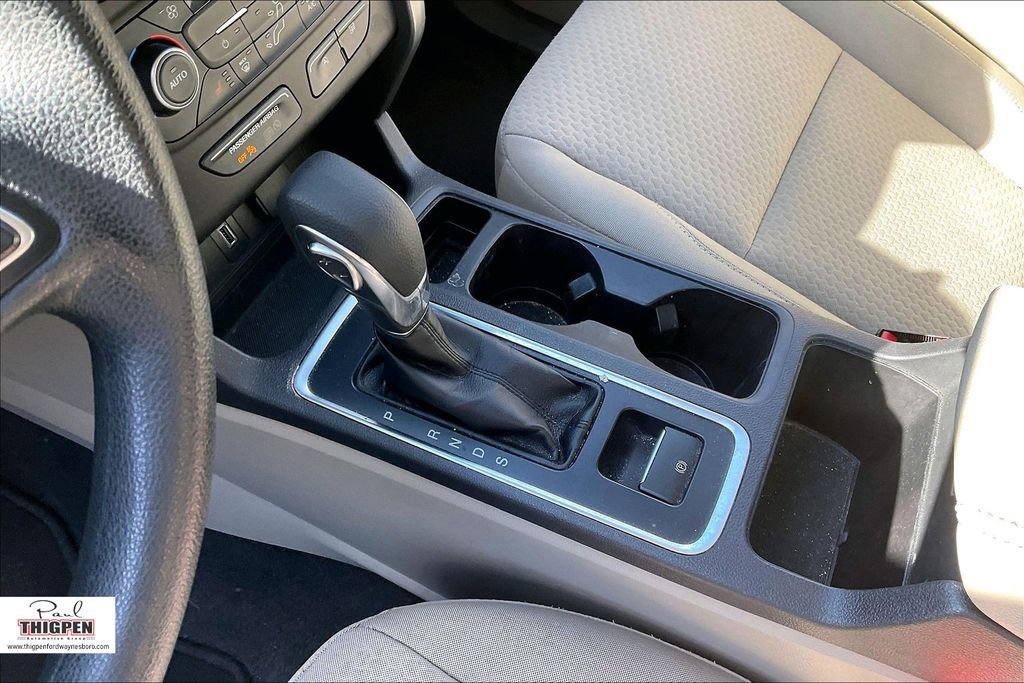Used 2019 Ford Escape SE image 13